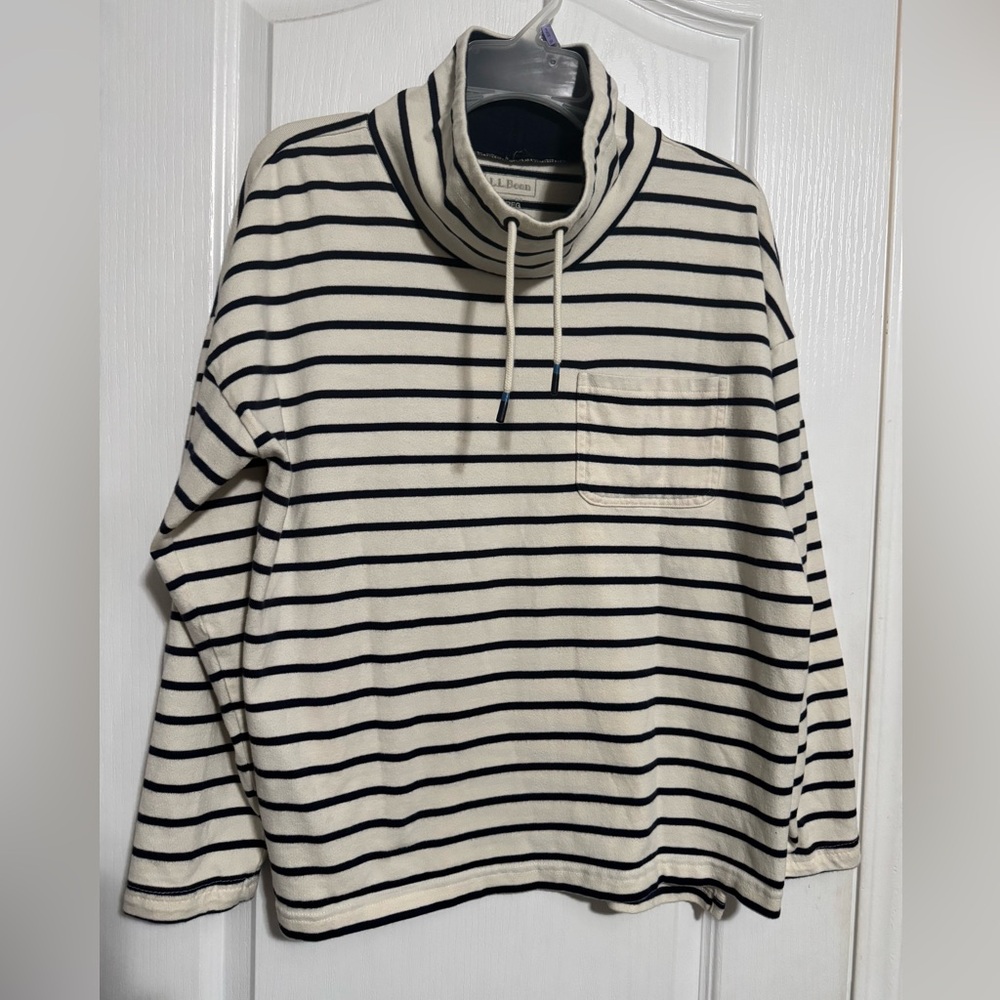 Striped Women’s pullover Turtleneck